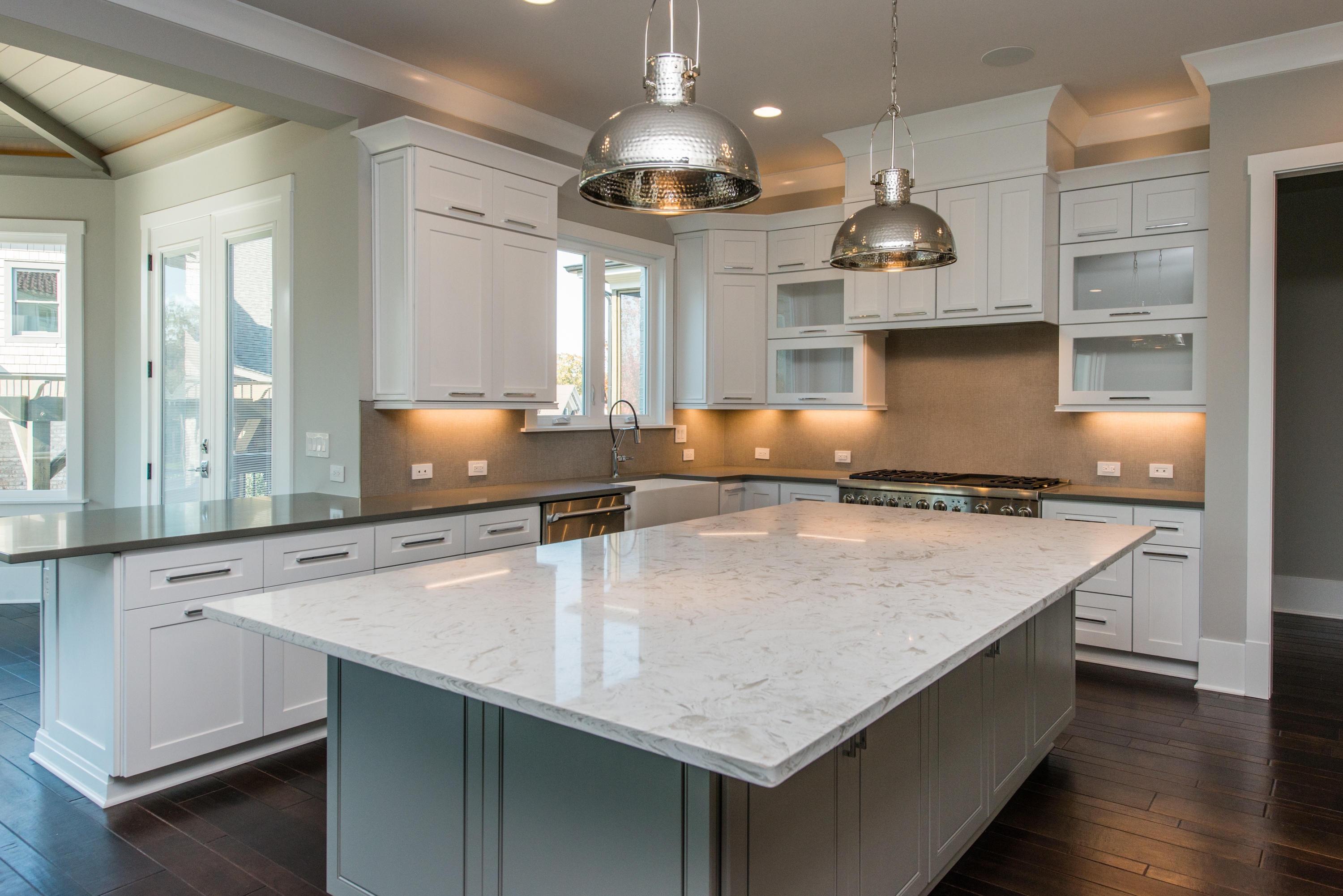 Modern kitchen